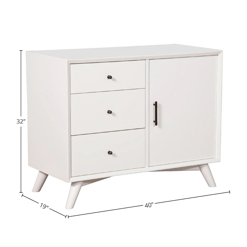 Meuble d'appoint en bois blanc