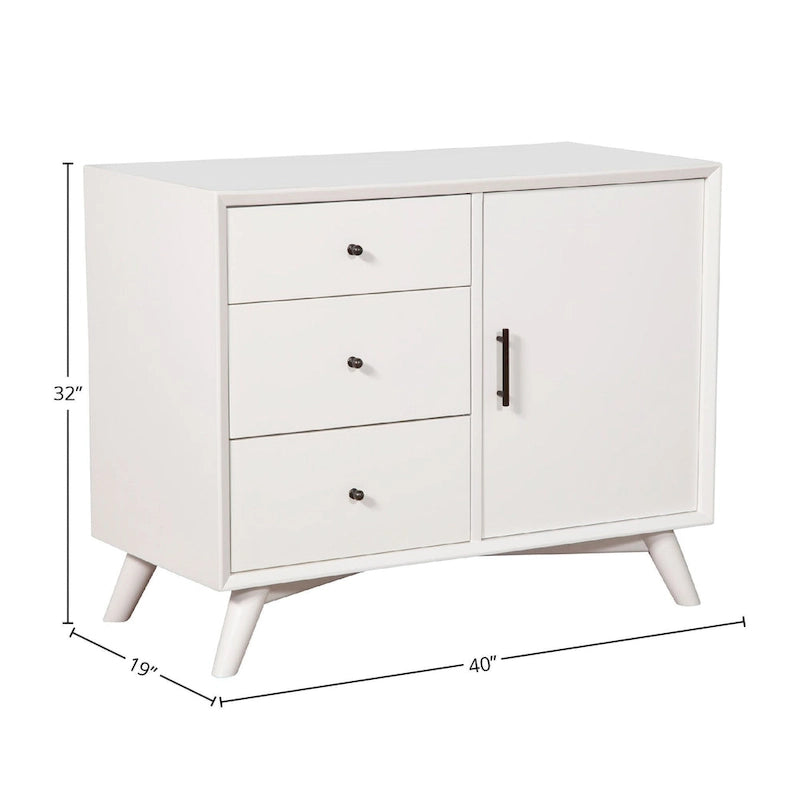 Meuble d'appoint en bois blanc